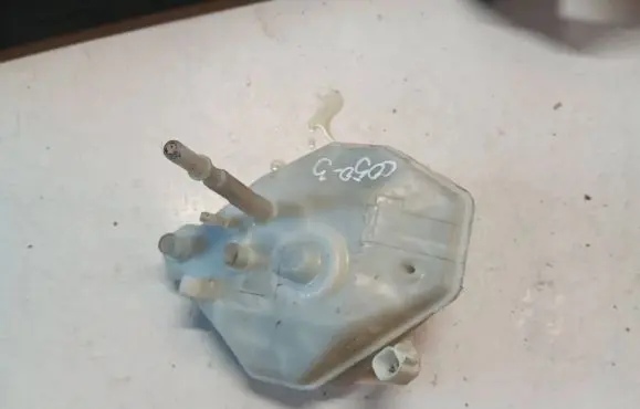Volvo S60 Brake fluid reservoir 03350885571