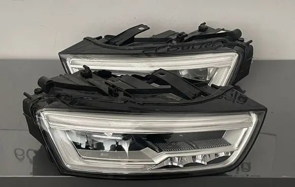 Audi Q3 8U Headlights/headlamps set 9083200000 8U0941035