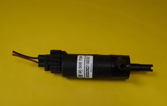 Opel Signum Headlight washer pump 90508709