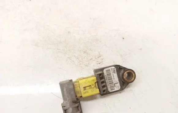 Toyota Avensis T250 Airbag deployment crash/impact sensor 8917405010