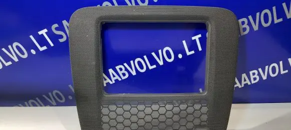 Volvo V50 Radio/GPS head unit trim 08650752