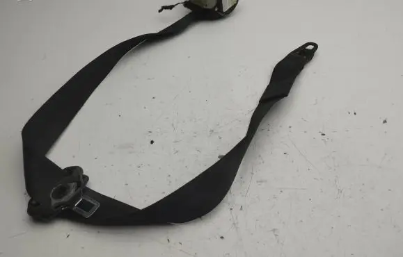 Audi A4 S4 B6 8E 8H Front seatbelt 8E0857705F