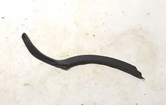 Mercedes-Benz GLA H247 Rubber seal rear door A2477305903