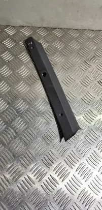 Ford Capri III (B) pillar trim (top)