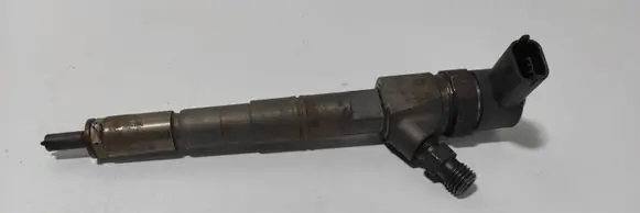 Opel Insignia A Fuel injector 0445110423
