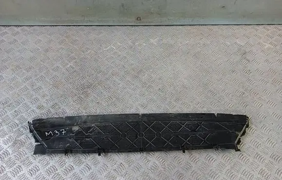 Volkswagen Tiguan Front bumper lower grill 5NA121341K