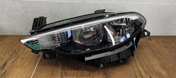Fiat Tipo Headlight/headlamp 52145171 01054299800010