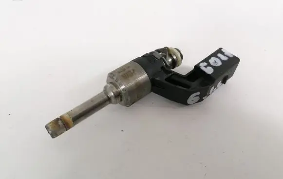 Volkswagen Golf VI Fuel injector 03C906036F