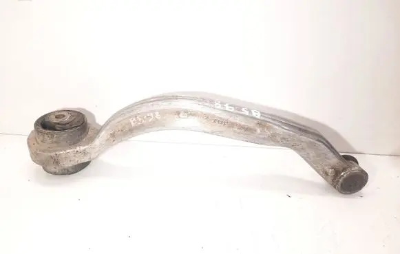 Volkswagen PASSAT B5 Front lower control arm/wishbone