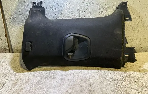 Jeep Grand Wagoneer (B) pillar trim (top) P6LF50TX7AA 10152021848483 1202184848