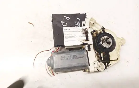 Seat Altea Front door window regulator motor 1K0959793D 981621100