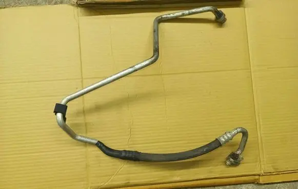 Peugeot 207 Air conditioning (A/C) pipe/hose 9681620980