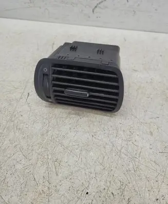 Audi A3 S3 8L Dashboard side air vent grill/cover trim 8L0820901