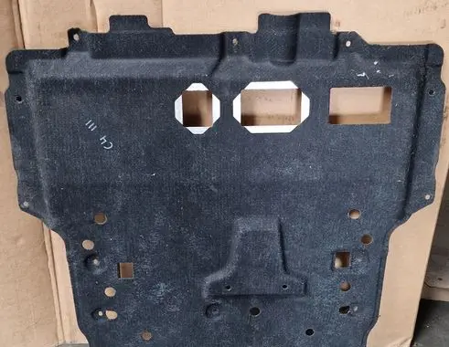 Peugeot 2008 II Engine splash shield/under tray 9824226480