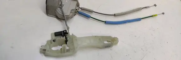 KIA Picanto Rear door lock