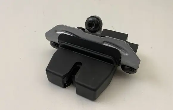 Ford Puma Tailgate/trunk/boot lock/catch/latch H1BAN442A66AB