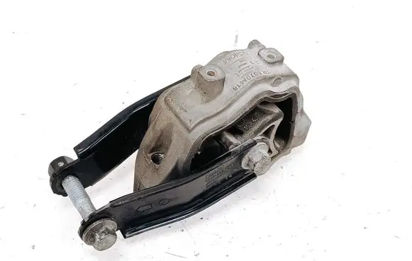 Volvo XC60 Engine mount bracket 30748173 6G926P082LB TR8070M18