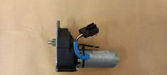 Bentley Continental Seat adjustment motor 82514899 1124101