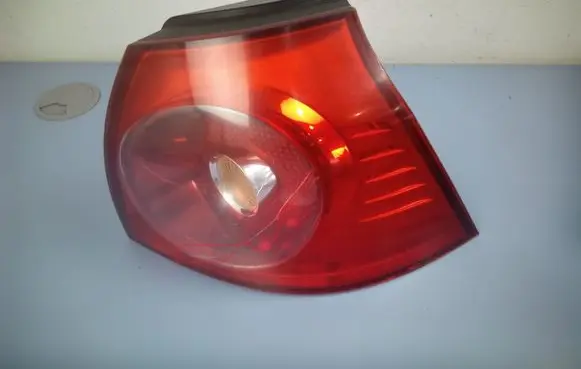 Volkswagen Golf V Rear/tail lights 1K6945096G