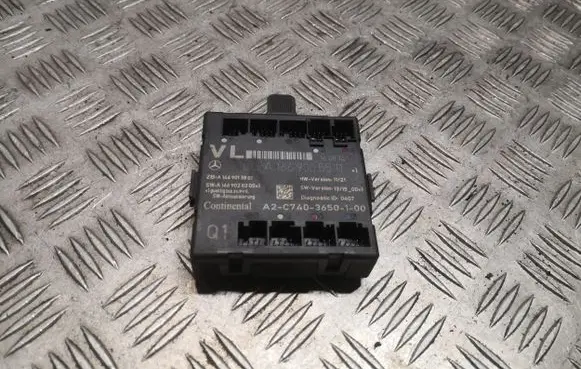 Mercedes-Benz CLA C117 X117 W117 Door control unit/module 1669005511 A1669005511