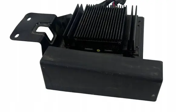 Hyundai i40 Sound amplifier 963703Z101