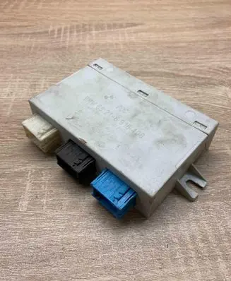 BMW 5 E39 Parking PDC control unit/module 6916406