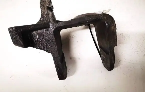 Chrysler Sebring (JS) Engine mounting bracket 05171121ac
