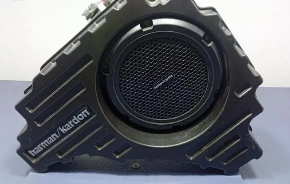 Jeep Grand Cherokee Subwoofer speaker 05035130AC