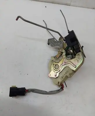 KIA Sorento Front door lock