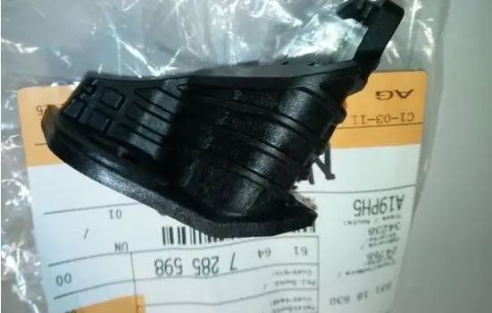 BMW 3 F30 F35 F31 Headlight/headlamp mounting bracket 51647285598 51117285598 NE67519