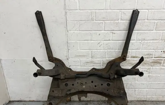 Toyota C-HR I Front subframe 