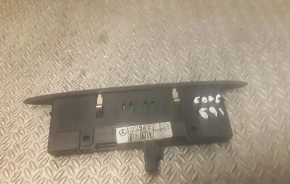 Mercedes-Benz A W169 Parking PDC sensor display screen 0015423723 A0015423723