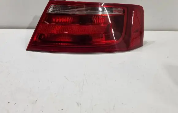 Audi A5 8T 8F Rear/tail lights 8T0945096F 34712 AU484PA