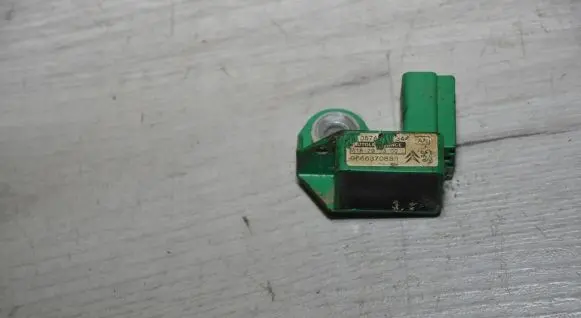 Peugeot Partner Airbag deployment crash/impact sensor 9666370880