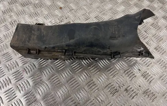BMW X6 M Intercooler air channel guide 7205944