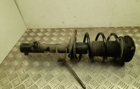 Skoda Superb B8 (3V) Front shock absorber with coil spring 3Q0413032A