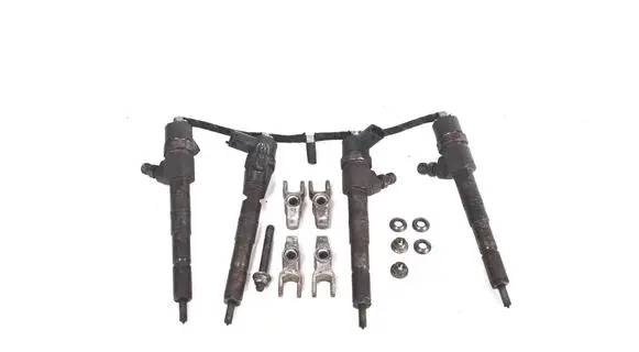 Opel Insignia A Fuel injectors set 0445110357