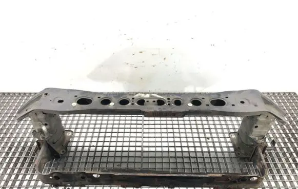 Ford Focus Front bumper support beam 