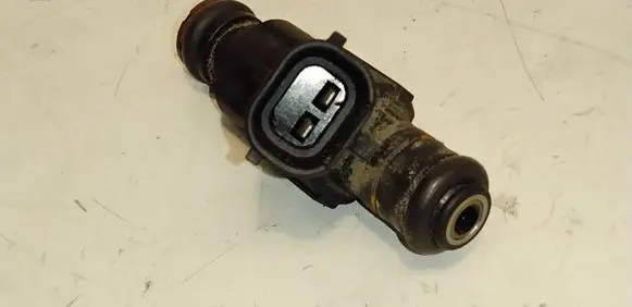 Hyundai Matrix Fuel injector 9260930006 3531022600