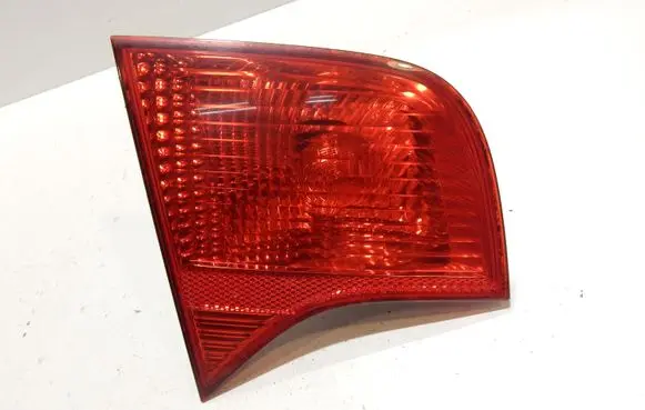 Audi A4 S4 B7 8E 8H Tailgate rear/tail lights 8E5945093A 2164