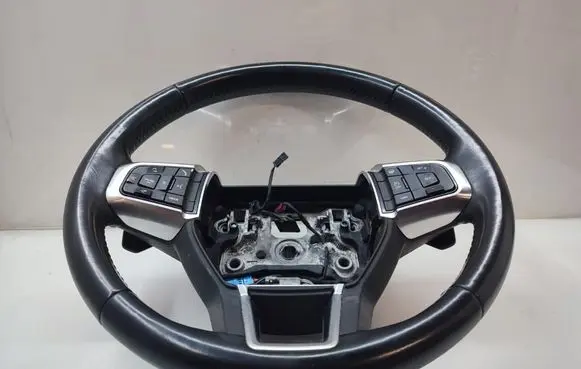 Land Rover Discovery Sport Steering wheel