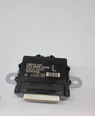 Lexus RX 450H Wing mirror control module 8943048090 615232000