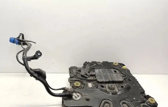 Opel Crossland X AdBlue liquid reservoir 12678023