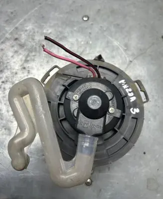 Mazda 3 I Heater fan/blower BN7N02 1940000270