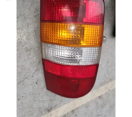 Chevrolet Blazer Rear/tail lights E95034