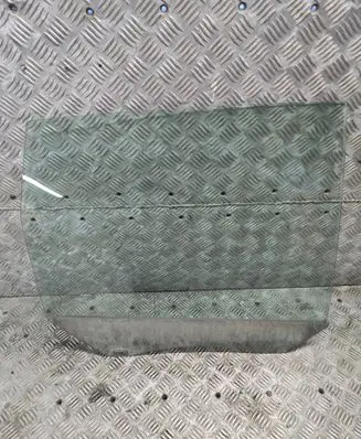Ford Focus C-MAX Rear door window glass 