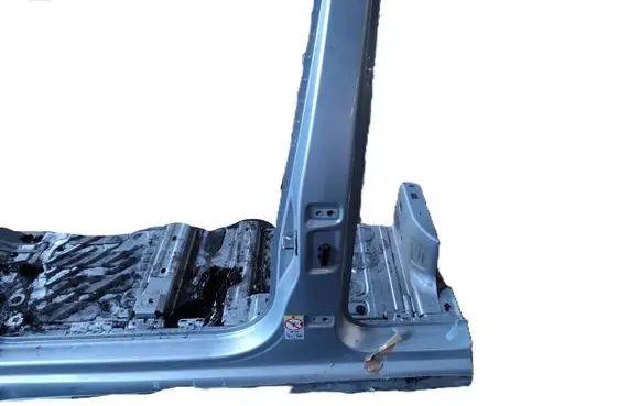 Volkswagen ID.3 Pillar (middle) 