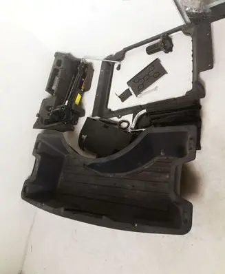 Audi Q5 SQ5 Tool set 