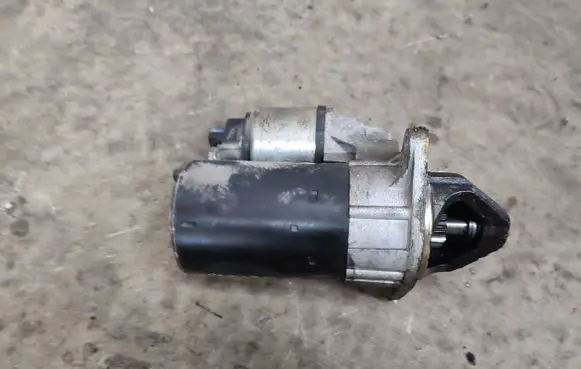 Opel Agila A Starter motor