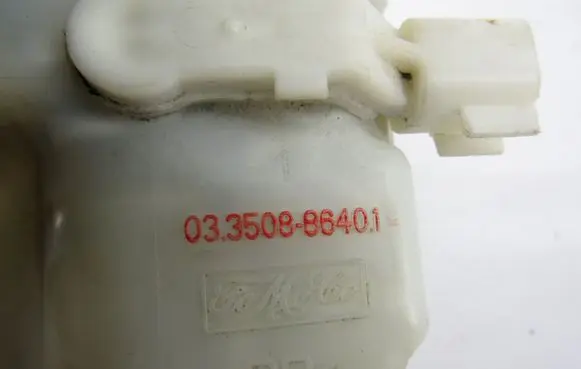 Ford Focus C-MAX Master brake cylinder 03.35088640.1